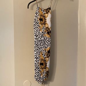 Bodycon strappo backed dress